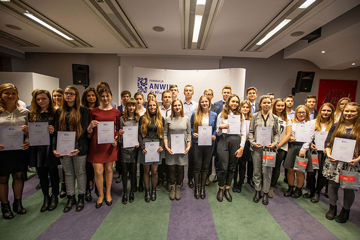 Fundacja ANWIL dla Włocławka nagrodziła 40 prymusów